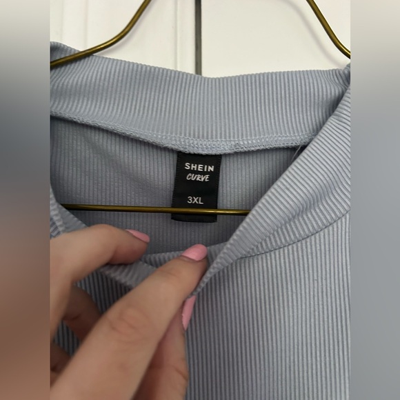 3 pack mock neck ribbed bodysuits - Picture 2 of 4